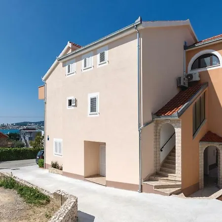 Lägenhet One-bedroom In Solin